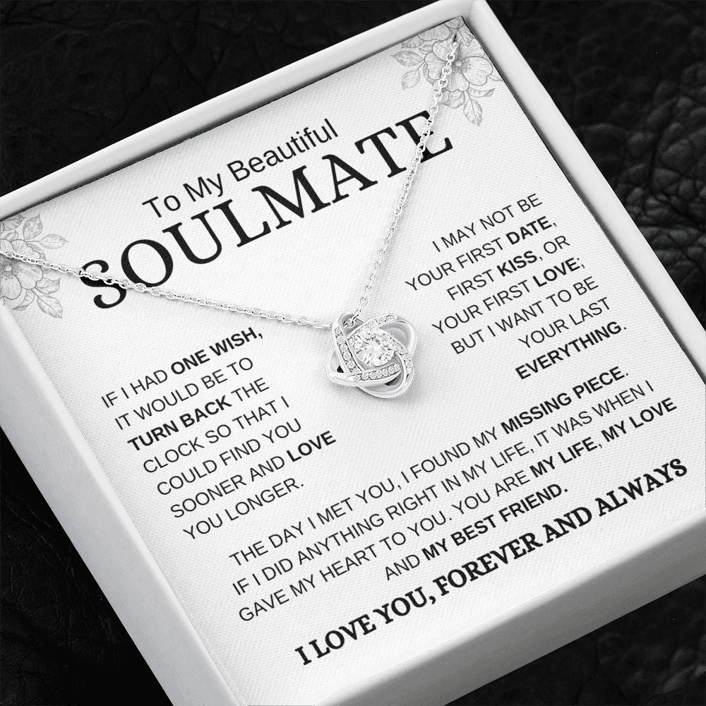 [ALMOST SOLD OUT] Beautiful Soulmate | Love You | Love Knot Necklace - Elliotrose Gifts